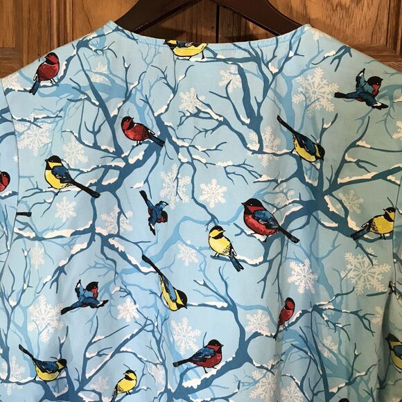 Cherokee Winter Birds Blue  Wrap Top Women's L Cotton Poly Scrubs Loops Pockets - Picture 6 of 6